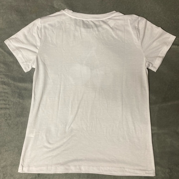 NWOT Cherries T-Shirt Size Medium - Picture 3 of 9